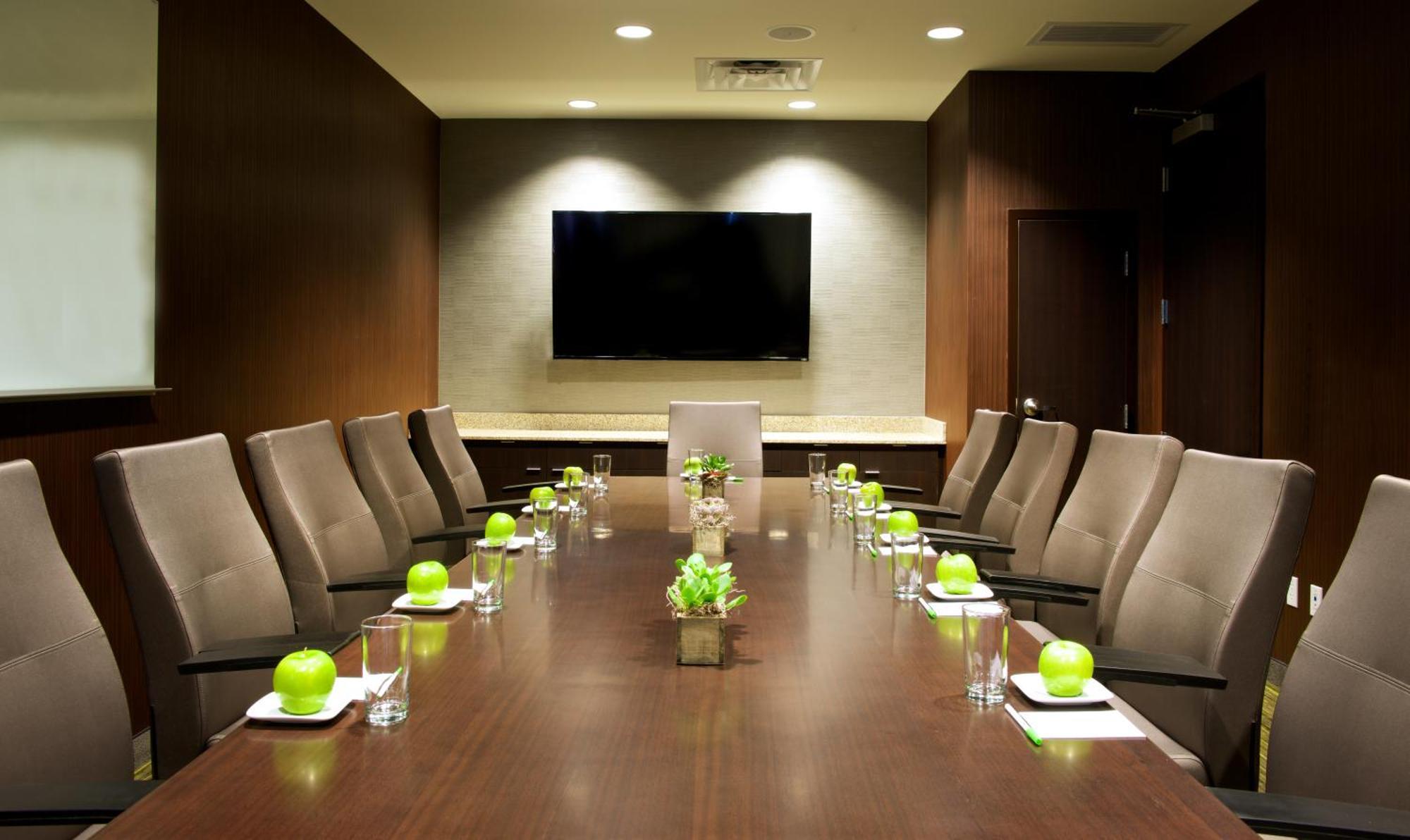 Courtyard By Marriott Seattle Everett Downtown Ngoại thất bức ảnh