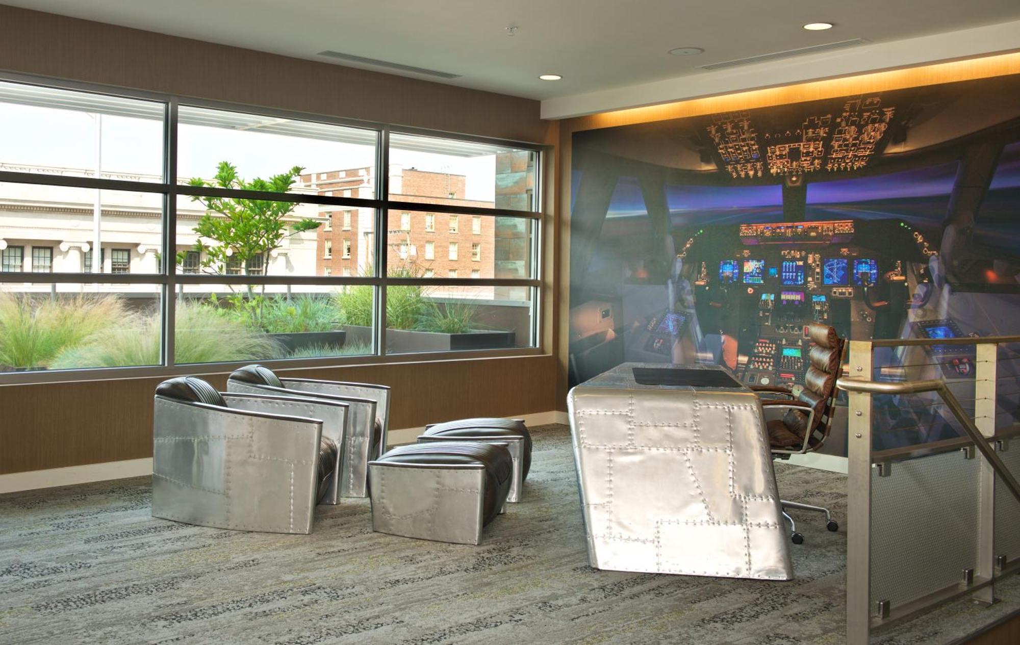 Courtyard By Marriott Seattle Everett Downtown Ngoại thất bức ảnh