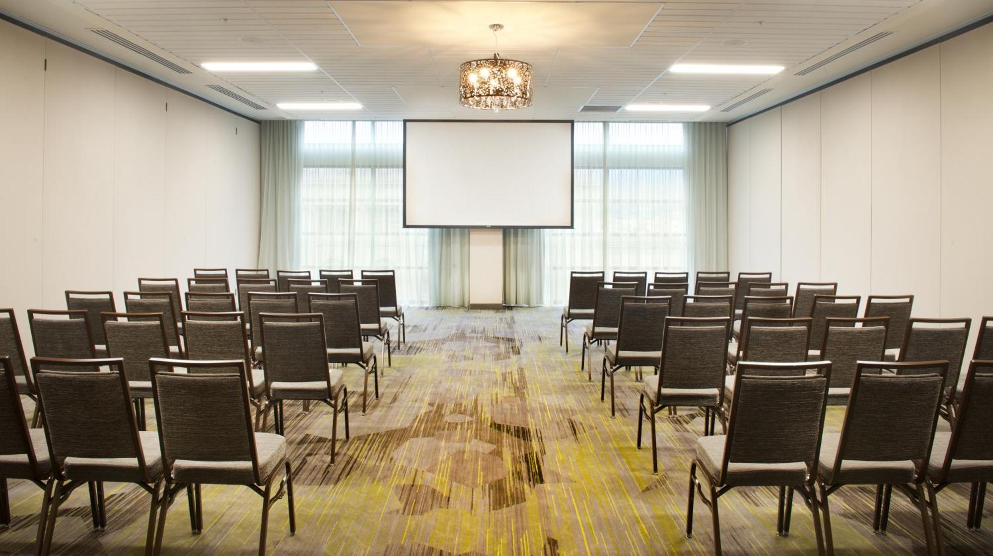 Courtyard By Marriott Seattle Everett Downtown Ngoại thất bức ảnh