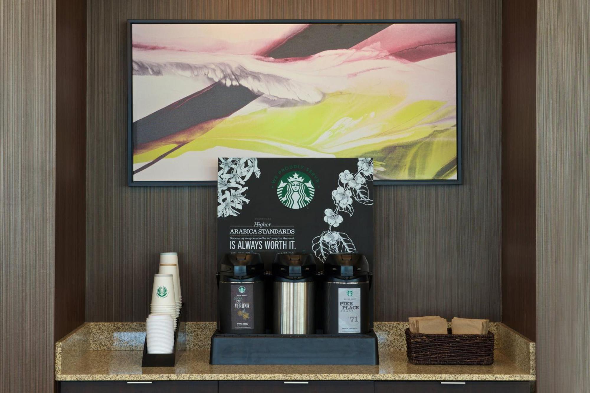 Courtyard By Marriott Seattle Everett Downtown Ngoại thất bức ảnh