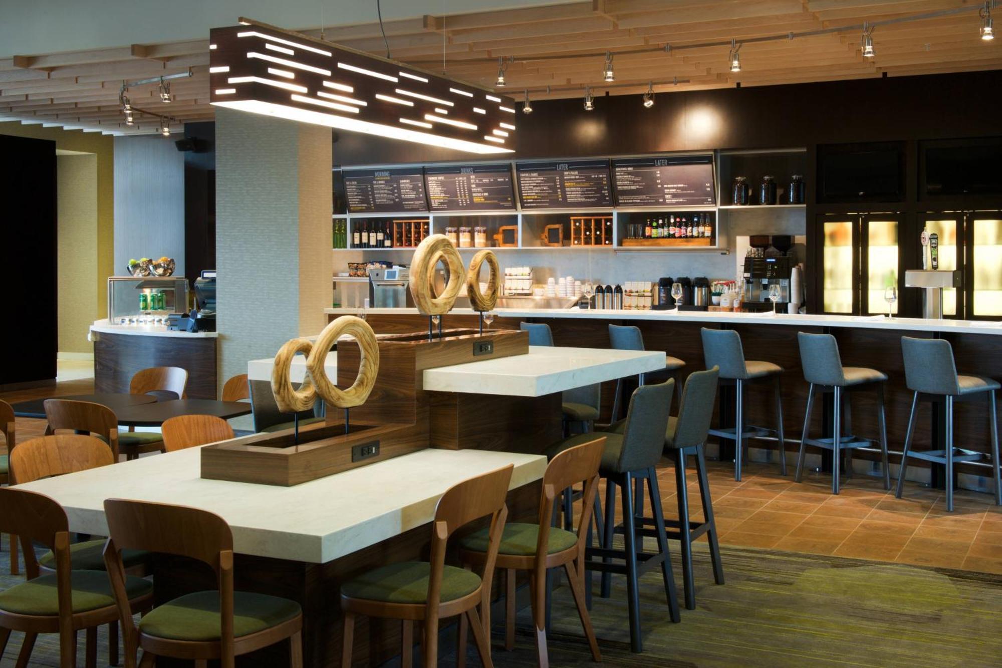 Courtyard By Marriott Seattle Everett Downtown Ngoại thất bức ảnh