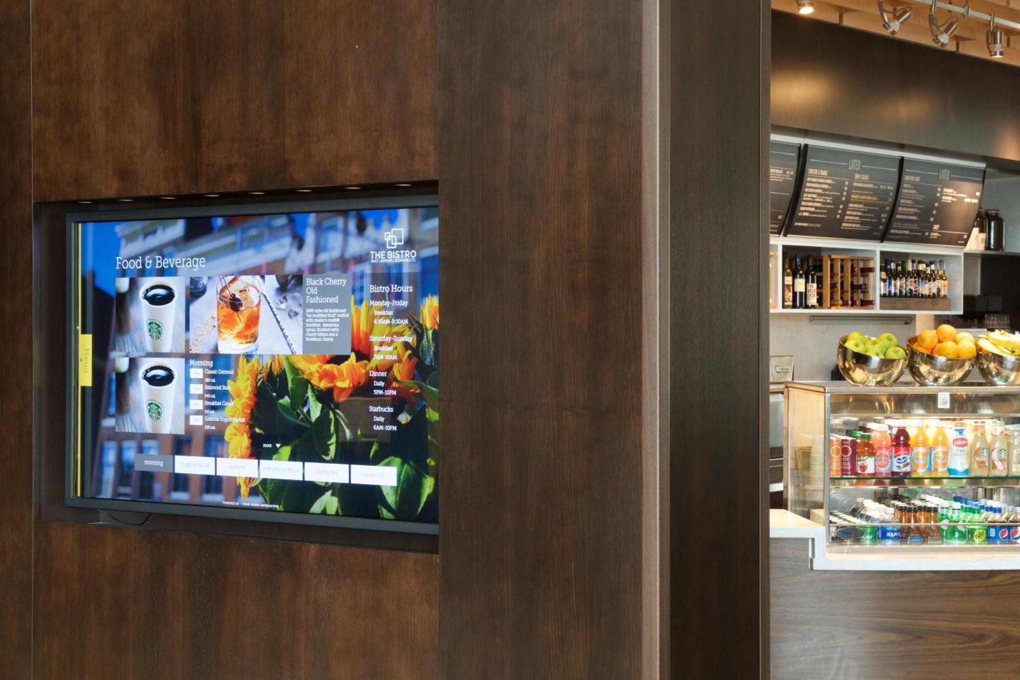 Courtyard By Marriott Seattle Everett Downtown Ngoại thất bức ảnh