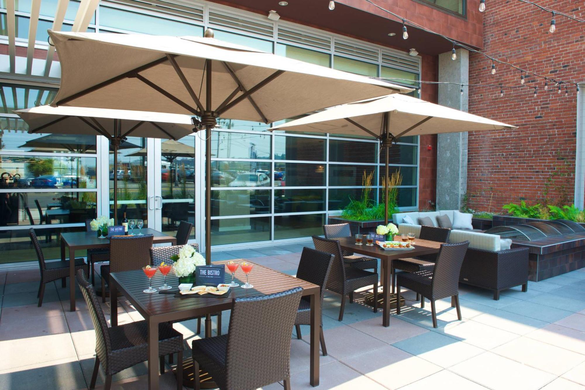 Courtyard By Marriott Seattle Everett Downtown Ngoại thất bức ảnh